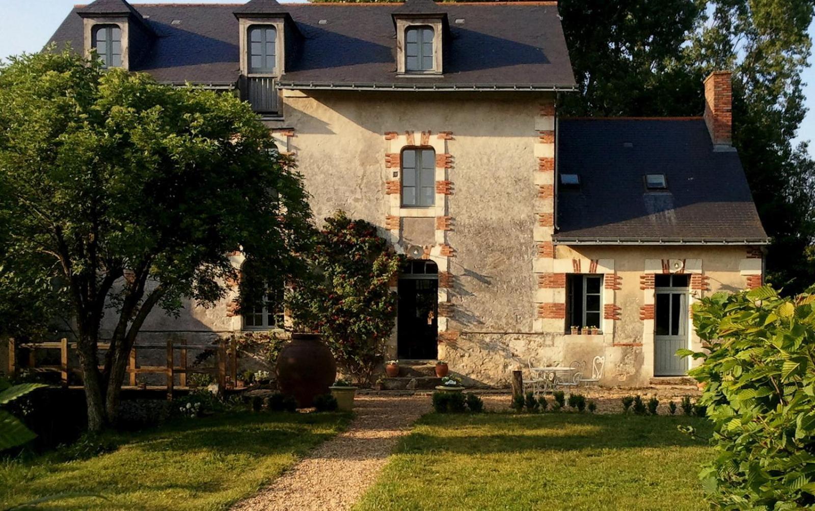 Le Moulin Bregeon Bed & Breakfast Linières-Bouton Екстериор снимка