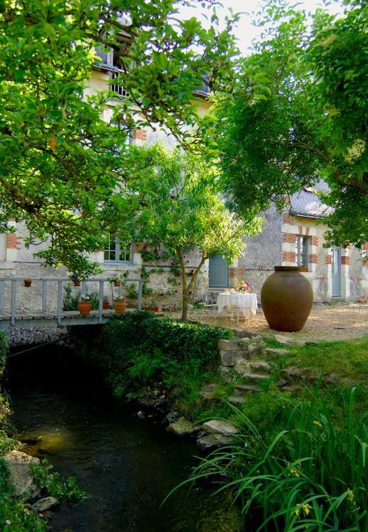 Le Moulin Bregeon Bed & Breakfast Linières-Bouton Екстериор снимка
