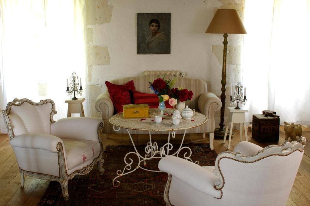 Le Moulin Bregeon Bed & Breakfast Linières-Bouton Стая снимка